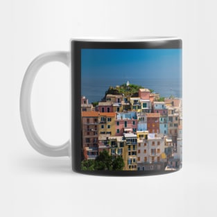 View on the cliff town of Manarola, one of the colorful Cinque Terre on the Italian west coast Mug